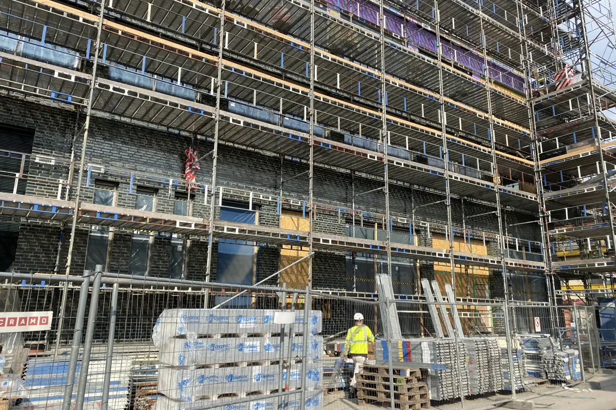 Arbetet på Kvarteret Triton är i full gång